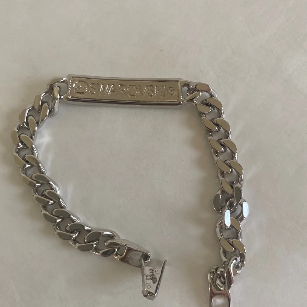 SWAROVSKI Blue Crystal ID Bracelet $75 NWOT - Picture 2 of 6